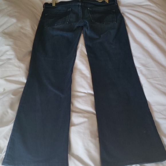 7 For All Mankind - Picture 4 of 6